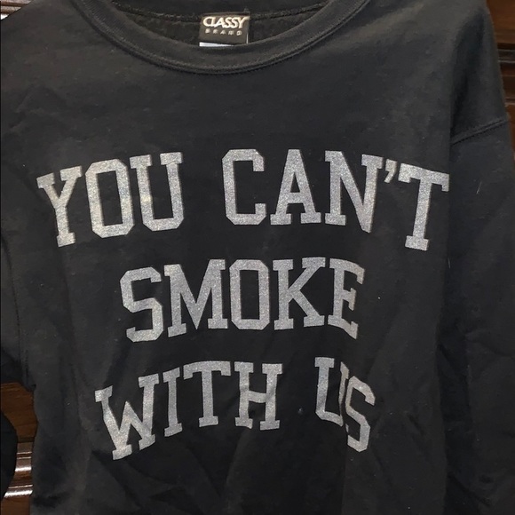 Sweatshirt from the Classy Brand - Picture 1 of 1